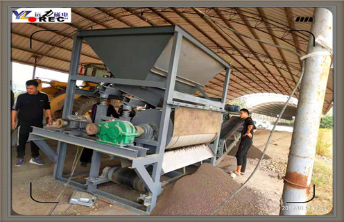 铁矿磁选机，江苏铁矿磁选机多少钱1台_江苏铁矿磁选机多少钱1台如何选铁参数规格一般是多少_生产厂家