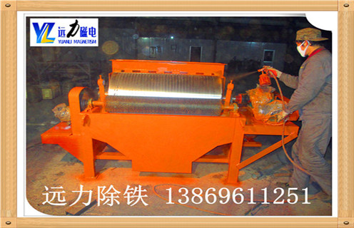 湿式永磁磁选机工作原理及上矿方式 湿式永磁磁选机工作原理及上矿方式